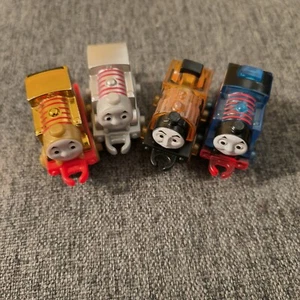 Thomas & Friends Minis X 4 Rare Light Up Silver Gold - Picture 1 of 3