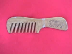 ROBUSTO PETTINE IN BAMBÙ 7,65" CON PICCIONE DIPINTO - PER CAPELLI NORMALI/SPESSI! - Foto 1 di 2