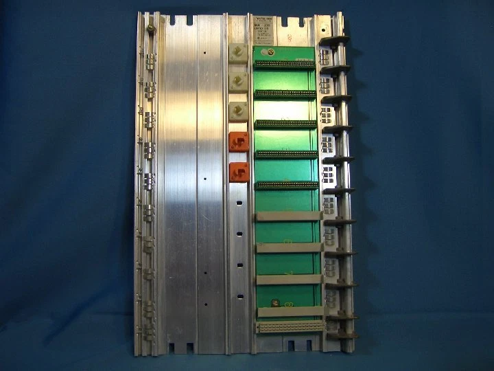 Siemens Westinghouse NLRE-2009 Subrack ER1 - Image 1 of 1