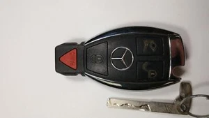 Llave inteligente llavero para Mercedes Clase ML 2013 FCC ID:IYZDC11 2701ADC11 - Imagen 1 de 2