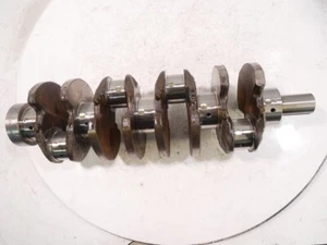 Crankshaft for 2001 Kia Carnival Sedona 2.9 Diesel J3 126 - 144HP - Picture 1 of 2