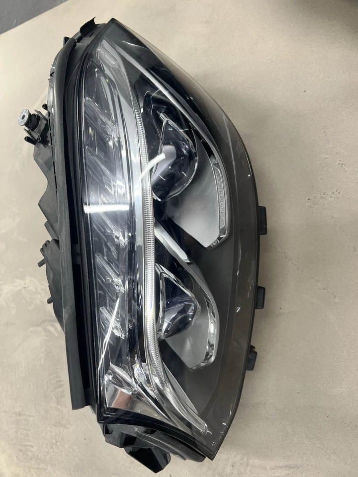 Scheinwerfer LED Mercedes GLS 166, A1669068902 links  - Bild 1 von 4