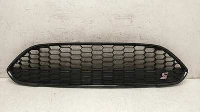 GRILLE FORD FIESTA 3 Door Hatchback 2027614 08-18 - Image 1 of 4