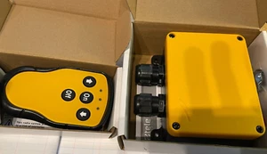 TELE-RADIO R8-01 + TRANSMITTER 13-06 - Picture 1 of 7