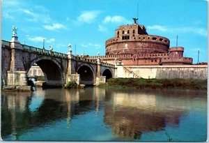 St. Angelo,s Castle Rome, Italy Postcard c1966 - Picture 1 of 2