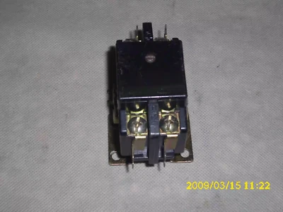 1pcs Used 45CA20AJ335R FURNAS AC24V AC contactor - Image 1 of 2
