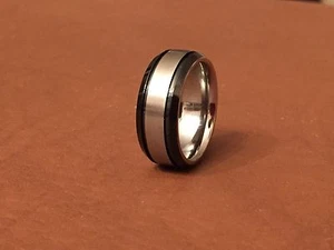Titanium Men’s Lightweight titanium Gray with black ion-plated edges 7mm Size 6 - Picture 1 of 2