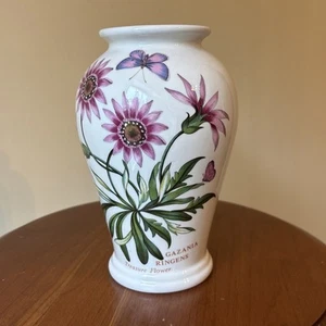 Portmeirion Botanic Garden 6.5" Vase Gazania Ringens (Treasure Flower) Butterfly - Picture 1 of 3