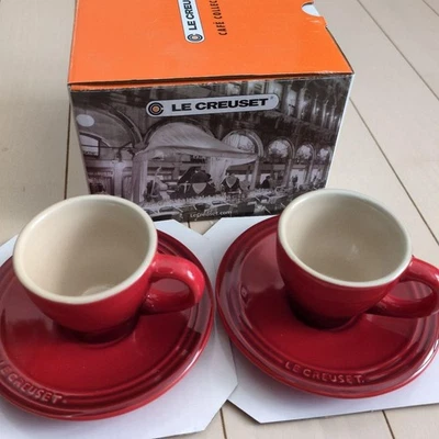 Le Creuset Taza Espresso Taza con Platillo Juego de 2 Gres Rojo Cerise Foto 1 de 4