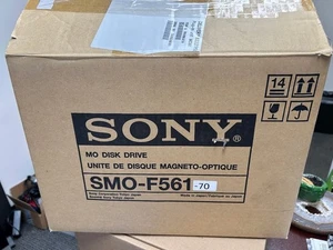 Sony SMO-F561-70 Optical MO Drive Internal Optical 9,1GB Neu 12 x Leer Disks - Bild 1 von 6