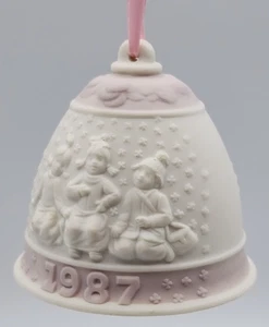 Lladro Christimas Bell Bisque 1987 Children in Snow No Box - Picture 1 of 14