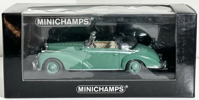 Minichamps 1:43 - 1954 Mercedes-Benz 300 S Cabriolet (Green) - 430032335 - Image 1 of 4