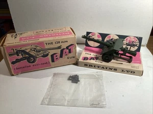 Britains Military Vehicles BAT Gun 9720 In Box - Picture 1 of 14