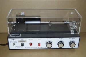 Estrattore elettrodi Narishige PN-3 - **TESTATO** - Foto 1 di 13