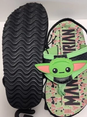 Sandálias de praia Star Wars Mandalorian Yoda chinelos meninos jovens tamanho 9/10 novas - Imagem 1 de 2
