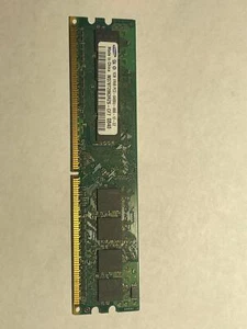 1GB Samsung M378T2863RZS-CF7 (0840) PC2-6400U-666-12-ZZ 240-pin - Picture 1 of 1