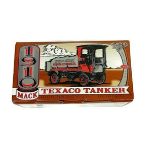 Ertl 1910 Mack Texaco Tanker Die-Cast Metal Locking Coin Bank with Key #F122 - Bild 1 von 5