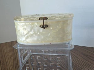 Vintage Lucite ovale Handtaschenbox - gemustert - Henkel fehlt - Bild 1 von 21