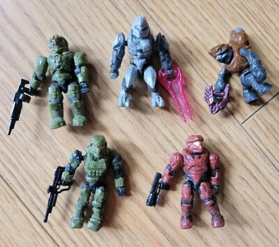 5x Mega Bloks Halo Minifigures From Set # 97123 Hornet vs. Covenant Vampire - Image 1 of 4