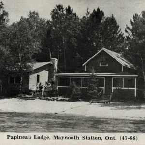 Tarjeta postal Papineau Lodge 1947 Ontario Canadá Maynooth Station tren ferrocarril de colección - Imagen 1 de 5