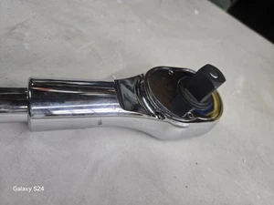 CRAFTSMAN CMMT13015 3/4" Drive 24T pear Head Heavy Duty Ratchet 19.5in Long - Picture 1 of 5