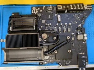 Apple iMac A1419 27' 2015 Main Logic Board 820-00292-A  / With i7 CPU + VAT inc, - Afbeelding 1 van 7