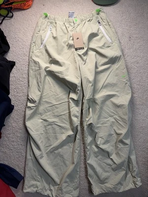 Nike Project F.R.O.G Parachute Pant Olive Aura & Green Size Small Baggy Wide Leg - Image 1 of 4