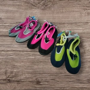 NEW With Unbranded Pink Slip-on Water Shoes Medium M(5/6) - Picture 1 of 1