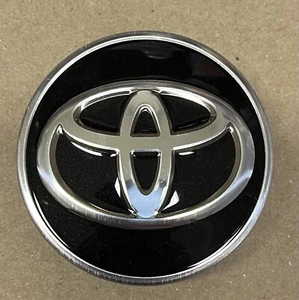 Toyota Camry Highlander Sienna Avalon Center Cap 42603-08010 2019-2023 *NEW* - Picture 1 of 5