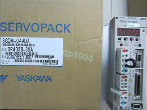 YASKAWA Drives SGDM-04ADA 200V ServoPack SGDM04ADA New In Box Expedited Shipping
