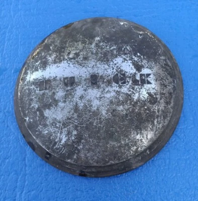 VINTAGE BUICK SPECIAL DOGDISH HUB CAP HUBCAP WHEEL COVER CENTER CAP ANTIQUE  - Imagem 1 de 4