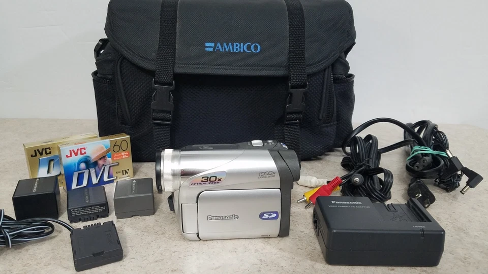 📹 Panasonic PV-GS35 DV Charger Battery Cassette Tested 📹 - Image 1 of 4