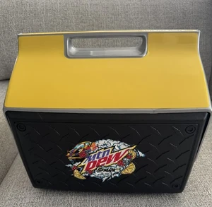 *RARE* NEW MTN DEW SPARK Igloo Cooler Promo For Collectors Discontinued Flavor - Picture 1 of 11