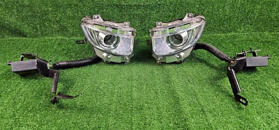 2010-2012 Lexus LS460 LS460L HID Fog lights pair Factory Left and Right Oem used - Image 1 of 4