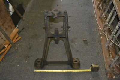 LINE SHAFT BEARRING HOLDER BRACKET CAST IRON from old FORGE/MACHINE SHOP - Image 1 of 4