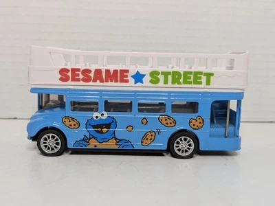 Exclusive Die Cast Sesame Street Cookie Monster Glasgow Double Decker Bus - Image 1 of 4