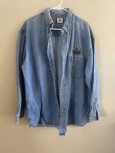 Vintage W.O.W Wonders of The Outdoor World Conservation School DenimButton Down - Picture 1 of 5