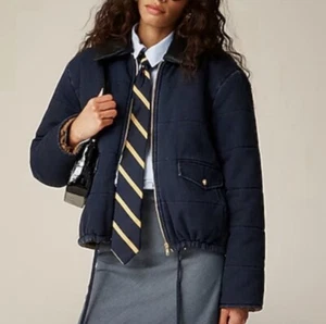 NUEVO CON ETIQUETAS J. Chaqueta acolchada de lona resistente Crew azul marino - Imagen 1 de 4