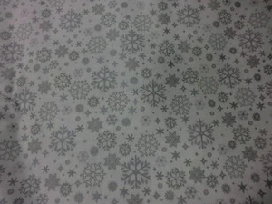 TESSUTI 100% COT TESSUTO AMERICANO 50x110 PATCHWORK CUCITO CREATIVO HOBBY NATALE - Picture 1 of 1