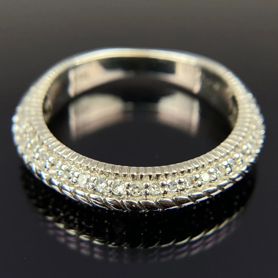 Judith Ripka 14k Diamond Band White Gold Ring Size 4.5 - Изображение 1 из 4