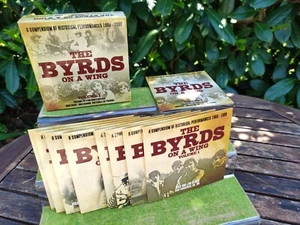 8 CD Box THE BYRDS On A Wing VOLUME 1 - Historical Performances 1968-1985 --TOP - Bild 1 von 4