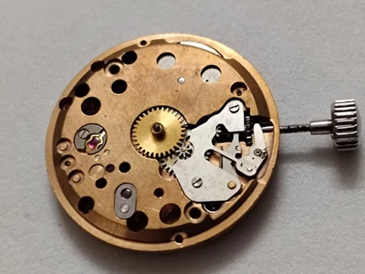 STAR JEWEL ENICAR MOVEMENT CAL NO.AR-982 CROWN AT-3 O'CLOCK A-259 - Image 1 of 4