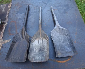 3 Nice Vintage Ash or Amber Shovels - Picture 1 of 14