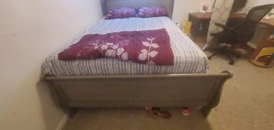 Espejo tocador cama tamaño queen mesita de noche muebles de dormitorio gris estilo moderno Foto 1 de 4