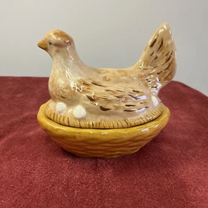 Vintage Ceramic Chicken Hen on Nest Trinket Candy Dish w/ Lid - Picture 1 of 17