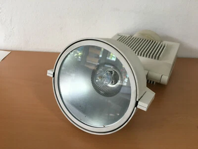 Strahler Spot Beleuchtung Siemens HQI 70W Rundsockel - Bild 1 von 2