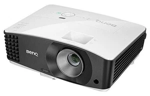 BenQ MX704 4.000 Lumen 3D Projektor - HDMI - 970 Stunden gebraucht - Bild 1 von 7