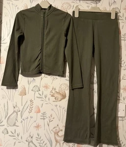 Girls Age 9-10 Years - Two Piece Outfit From Nutmeg - Picture 1 of 2