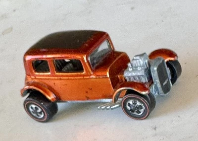 WOW GC 1969 Clásico 32 Ford Vicky Color Naranja Blanco Interior Redline HotWheels Foto 1 de 4