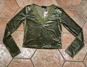 VELOUR AND LACE V NECK LONG SLEEVE TOP FROM CIDER - L - Picture 1 of 2